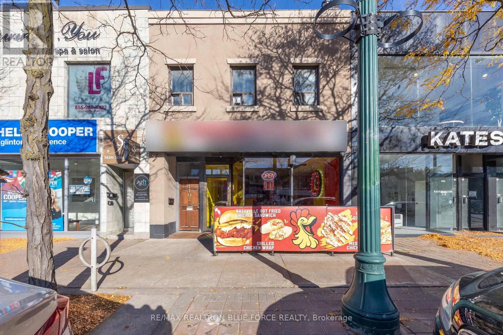 1100 Eglinton Avenue W, Toronto (Forest Hill North), Ontario  M6C 2E2 - Photo 3 - C14123176