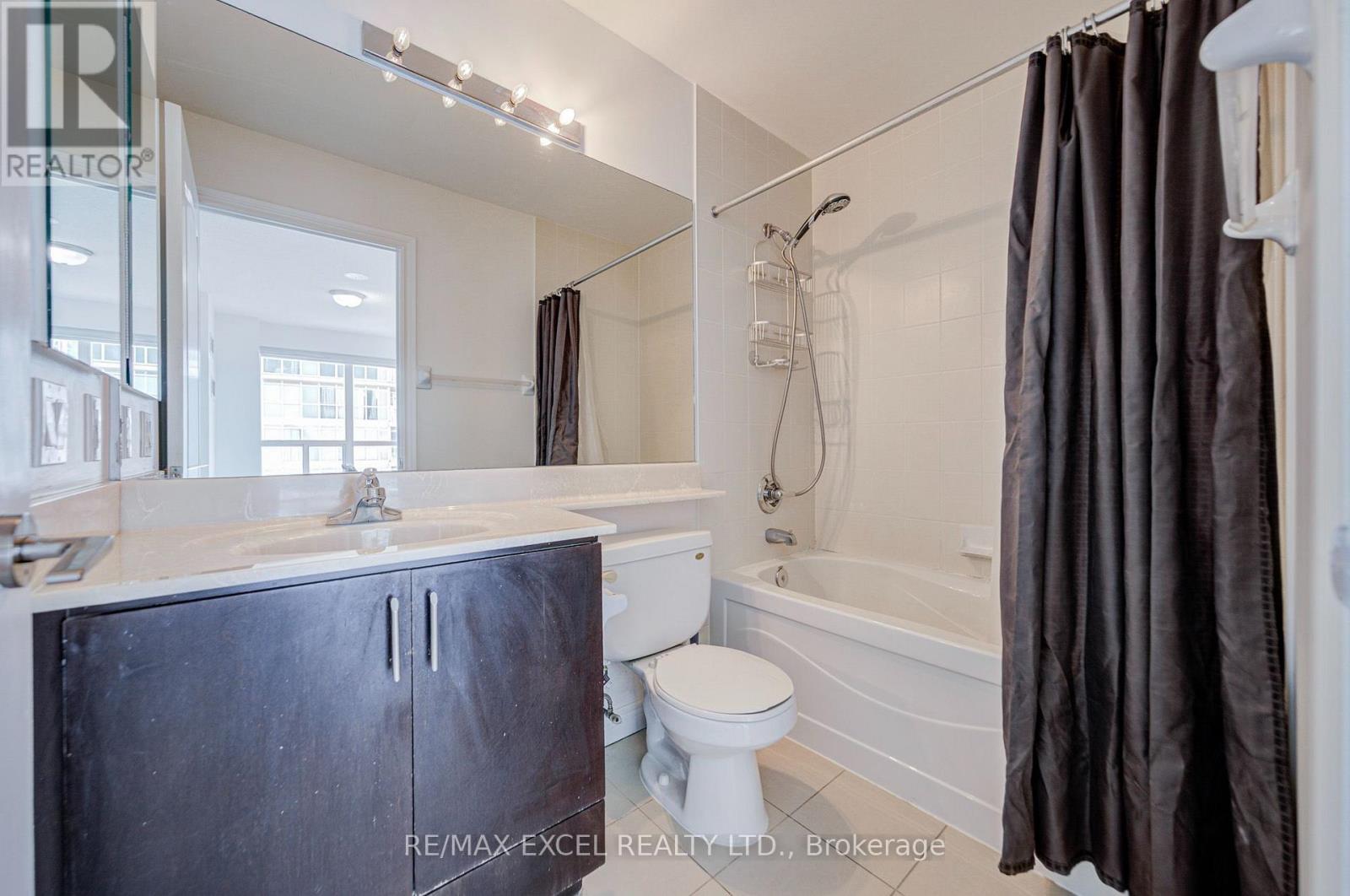 3207 - 70 Town Centre Court, Toronto (Bendale), Ontario  M1P 0B2 - Photo 27 - E14123162