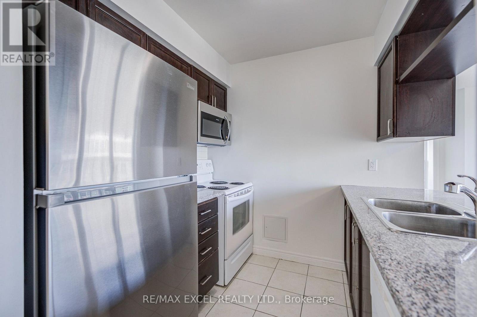 3207 - 70 Town Centre Court, Toronto (Bendale), Ontario  M1P 0B2 - Photo 9 - E14123162