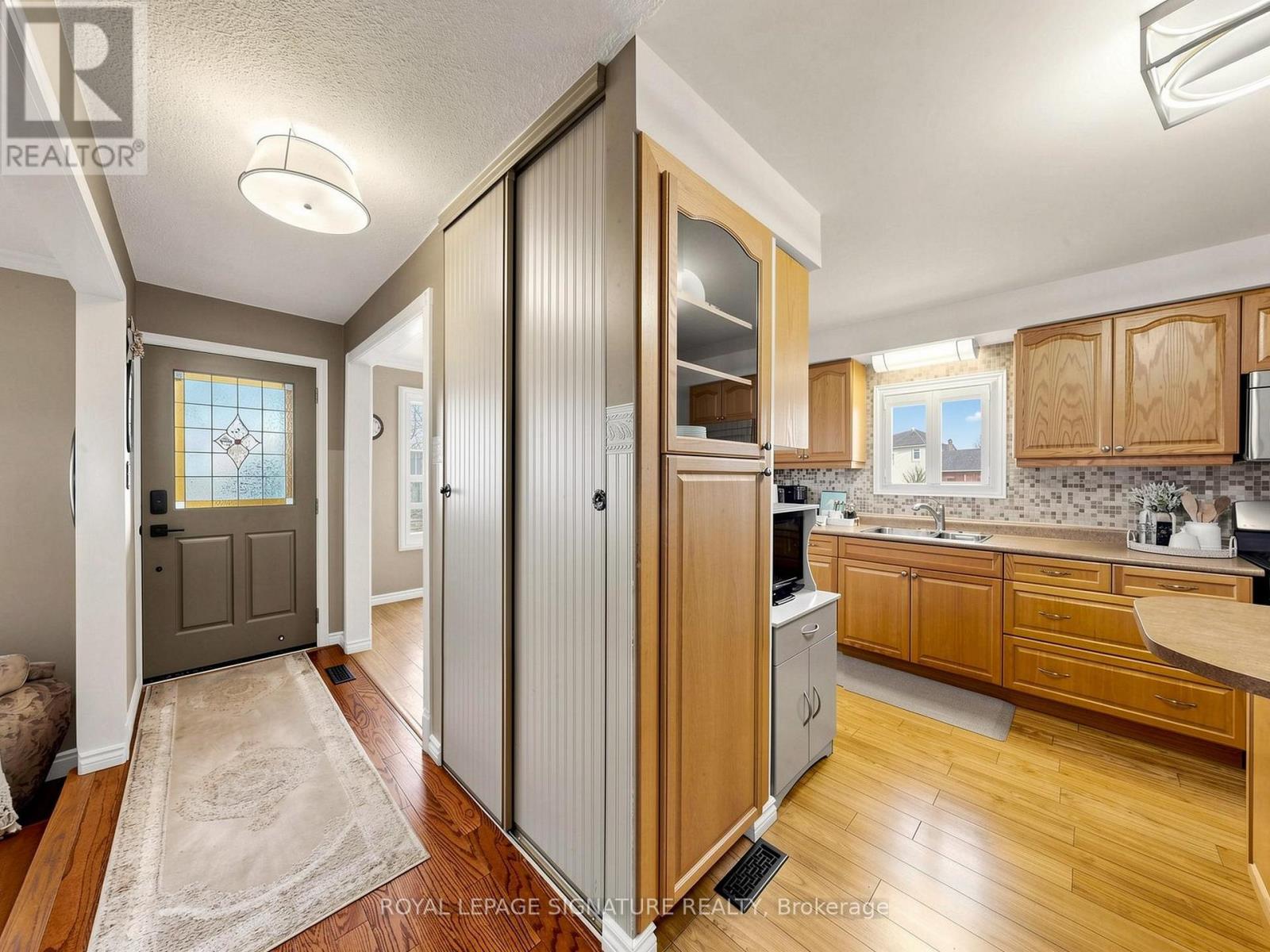 15 Guthrie Crescent, Whitby (Lynde Creek), Ontario  L1P 1A6 - Photo 14 - E14123172
