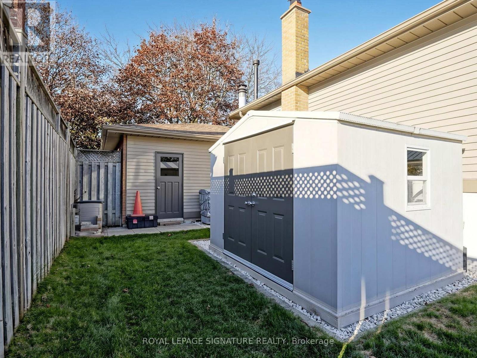 15 Guthrie Crescent, Whitby (Lynde Creek), Ontario  L1P 1A6 - Photo 39 - E14123172