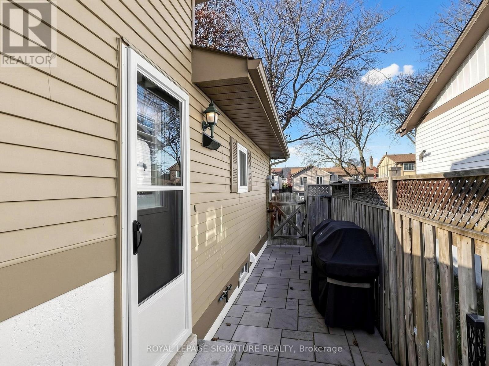15 Guthrie Crescent, Whitby (Lynde Creek), Ontario  L1P 1A6 - Photo 40 - E14123172