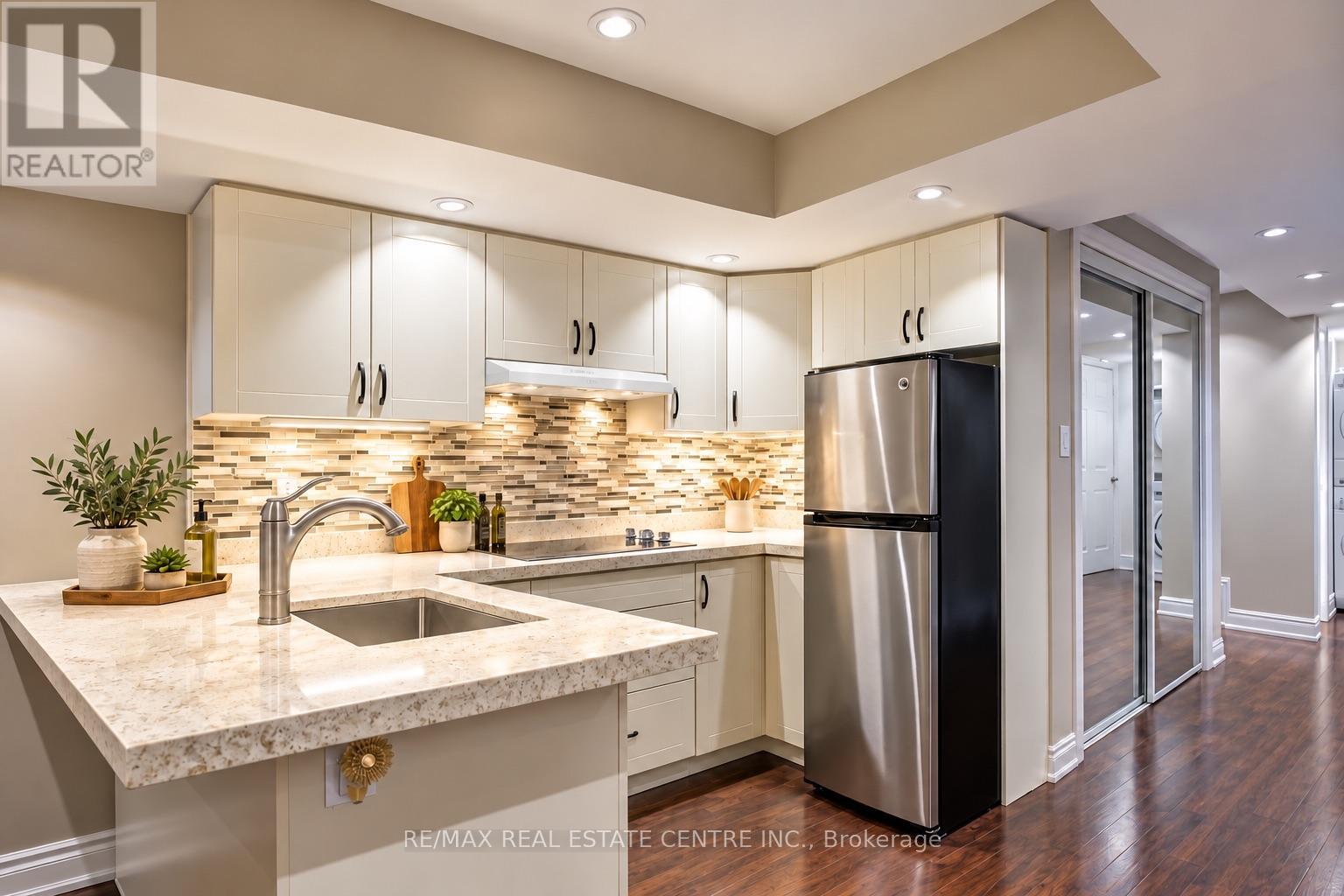 (Lower) - 6393 Seaver Road, Mississauga, Ontario  L5V 2J2 - Photo 19 - W14114982