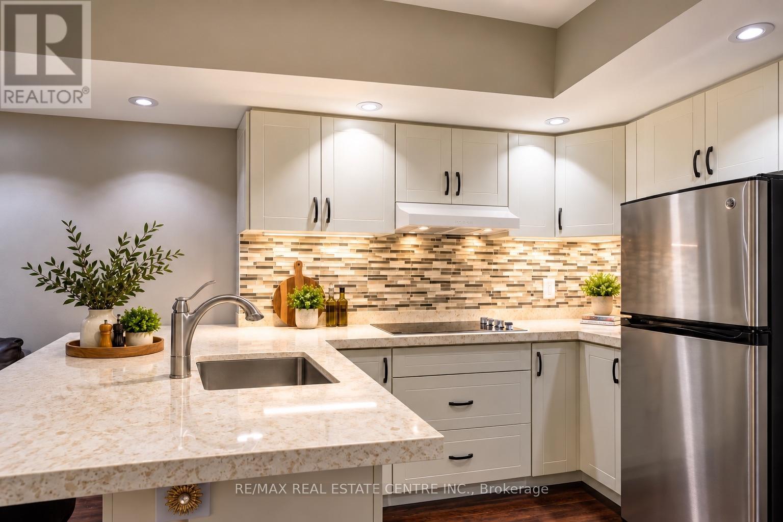 (Lower) - 6393 Seaver Road, Mississauga, Ontario  L5V 2J2 - Photo 17 - W14114982