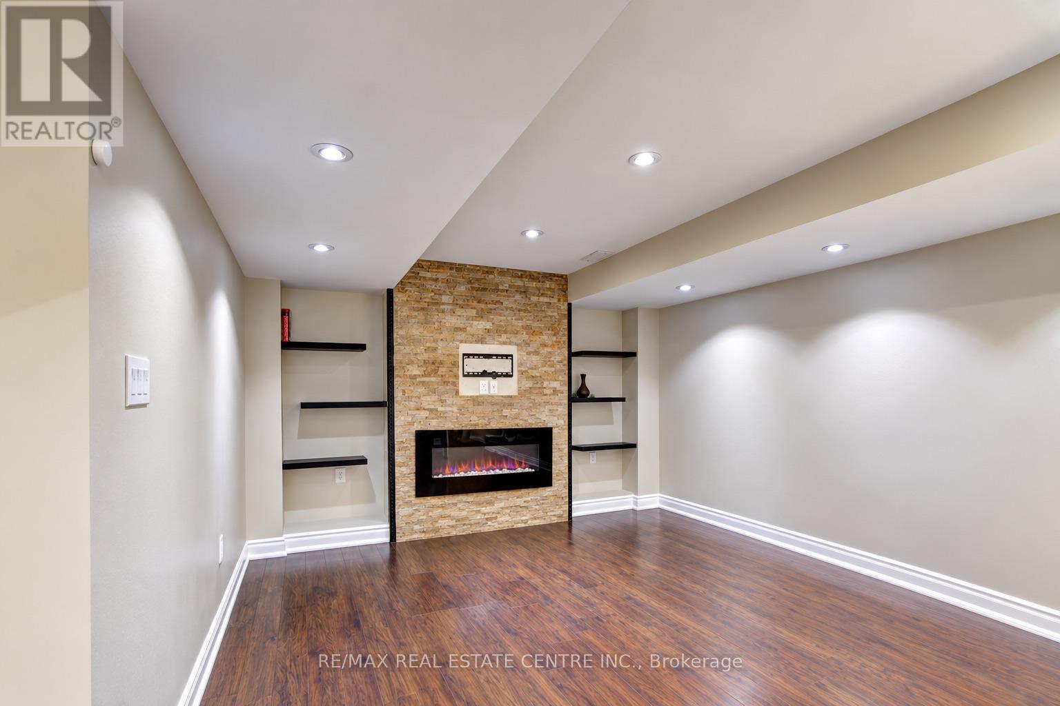 (Lower) - 6393 Seaver Road, Mississauga, Ontario  L5V 2J2 - Photo 4 - W14114982