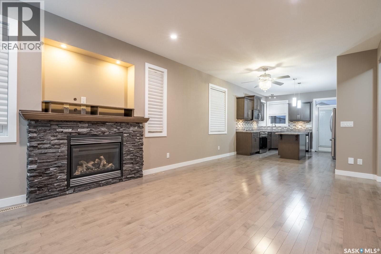 4209 Green Olive Way E, Regina, Saskatchewan  S4V 1P9 - Photo 5 - SK052117