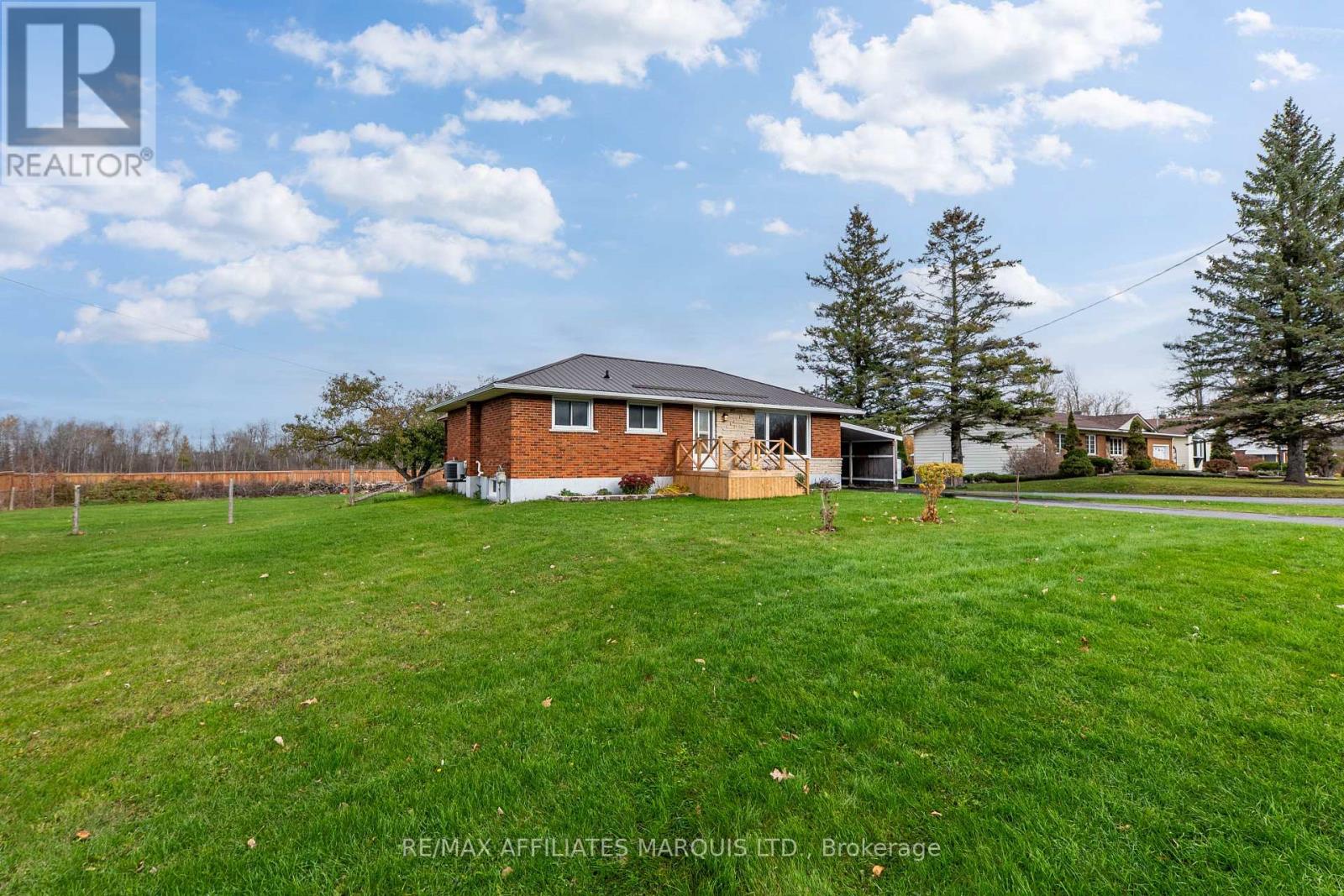 5245 Highway 138 Highway, South Stormont, Ontario  K0C 1P0 - Photo 3 - X14123260