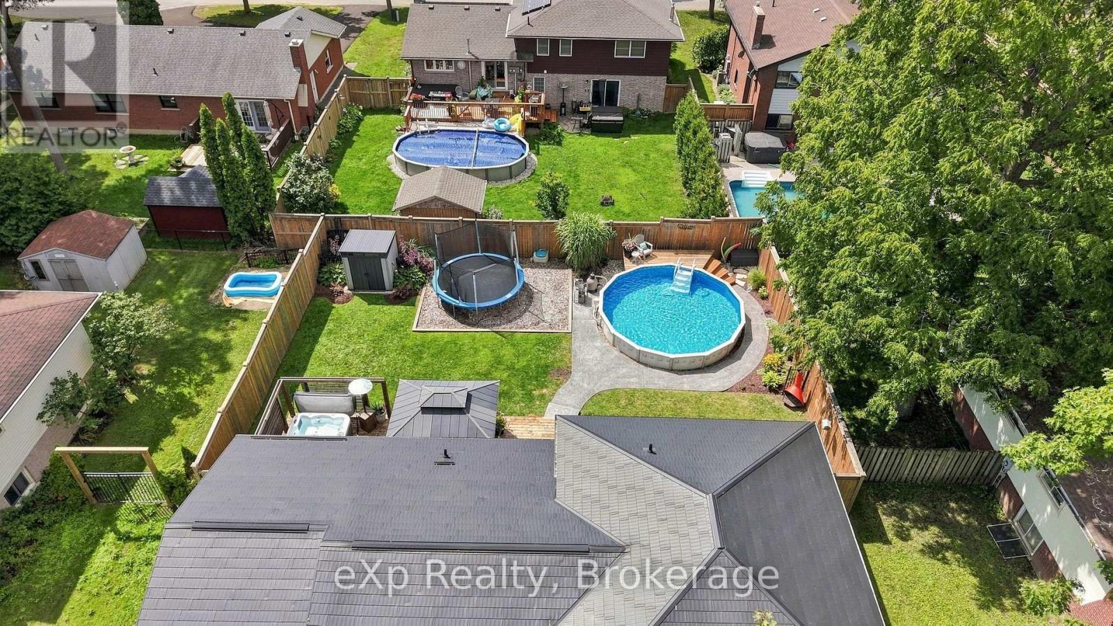 541 Oakview Crescent, Wellington North (Mount Forest), Ontario  N0G 2L2 - Photo 39 - X14123252