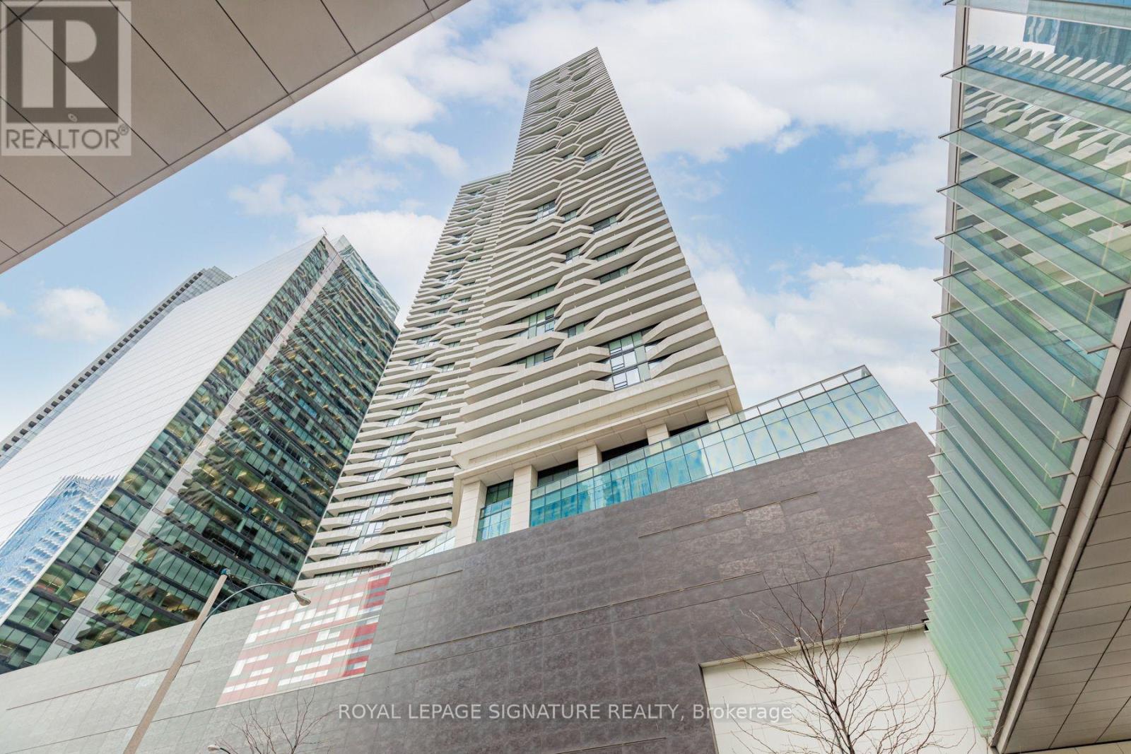 3404 - 88 Harbour Street, Toronto, Ontario  M5J 0C3 - Photo 1 - C14123232