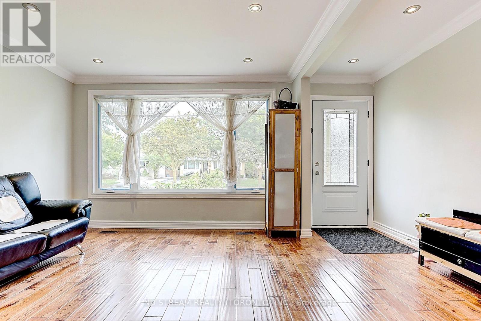 Main - 432 Crosby Avenue, Richmond Hill (Crosby), Ontario  L4C 2S1 - Photo 4 - N14123230