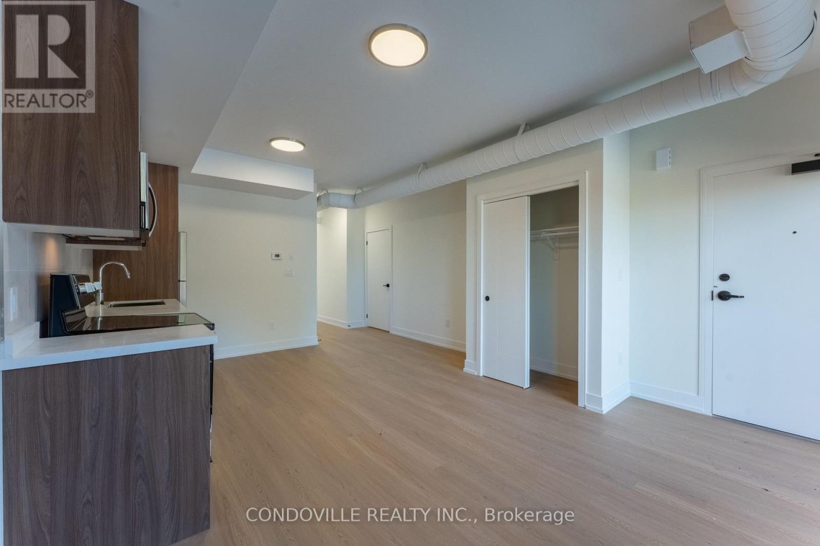 3 - 854 Doon Village Road E, Kitchener, Ontario  N2P 1A3 - Photo 4 - X13765024