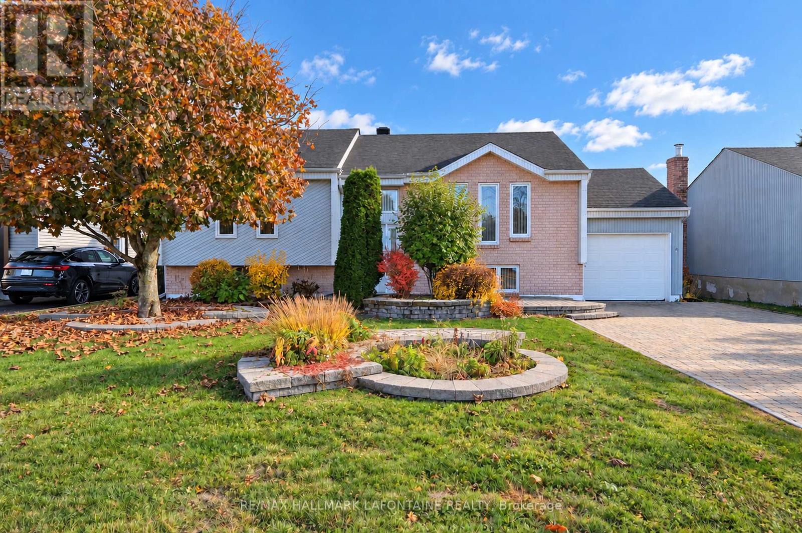 906 ROYAL AVENUE, hawkesbury, Ontario