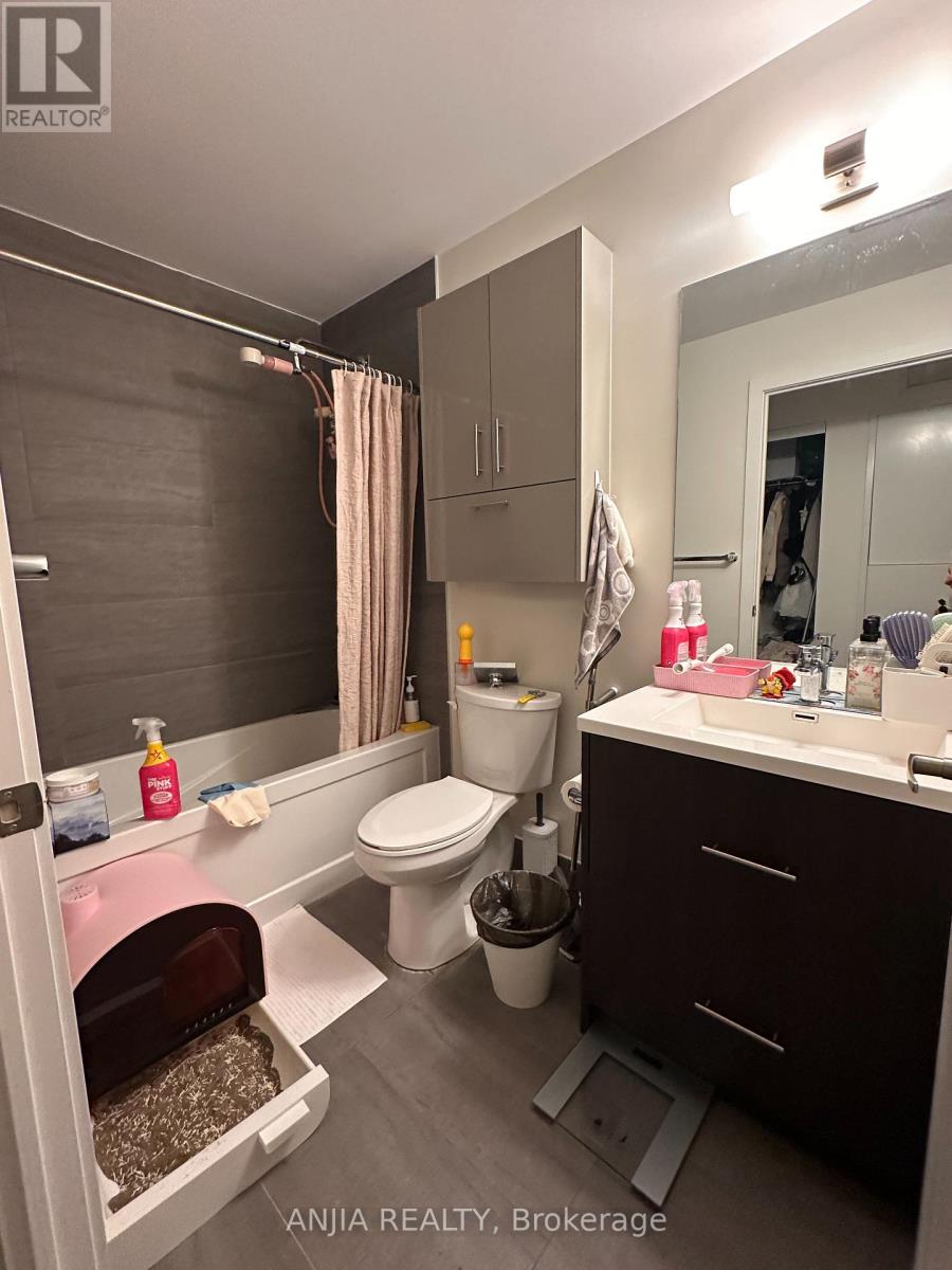 1005 - 188 Fairview Mall Drive, Toronto, Ontario  M2J 4T1 - Photo 4 - C14031300