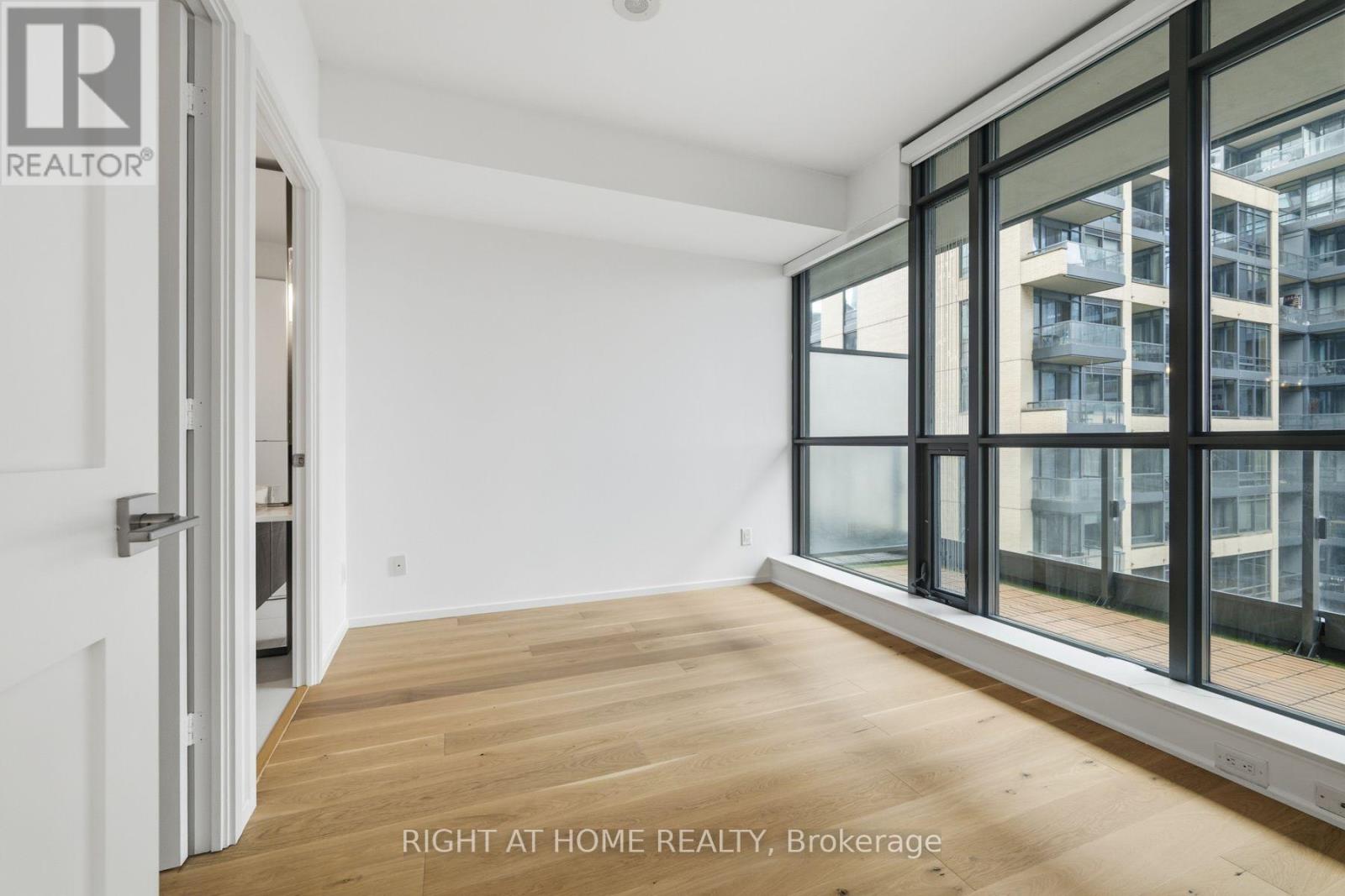 902 - 8 Charlotte Street, Toronto, Ontario  M5V 0K4 - Photo 17 - C14122712