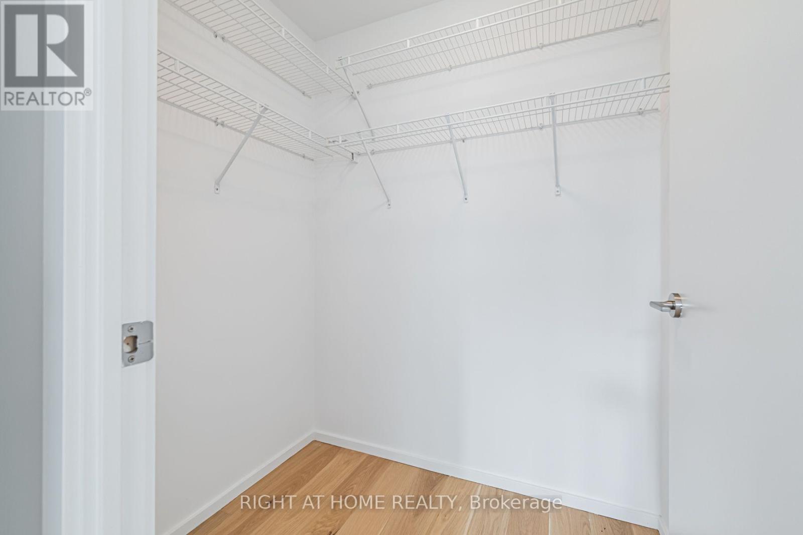 902 - 8 Charlotte Street, Toronto, Ontario  M5V 0K4 - Photo 23 - C14122712