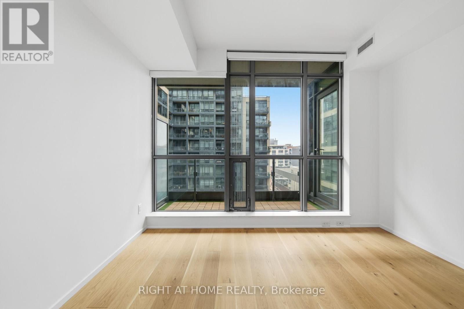 902 - 8 Charlotte Street, Toronto, Ontario  M5V 0K4 - Photo 19 - C14122712