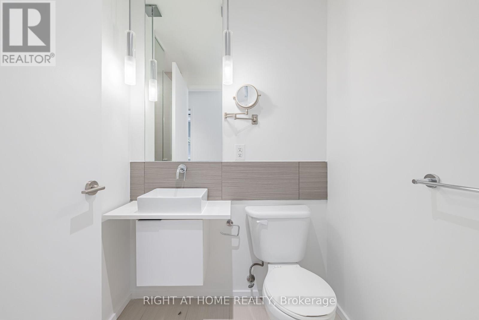 902 - 8 Charlotte Street, Toronto, Ontario  M5V 0K4 - Photo 27 - C14122712