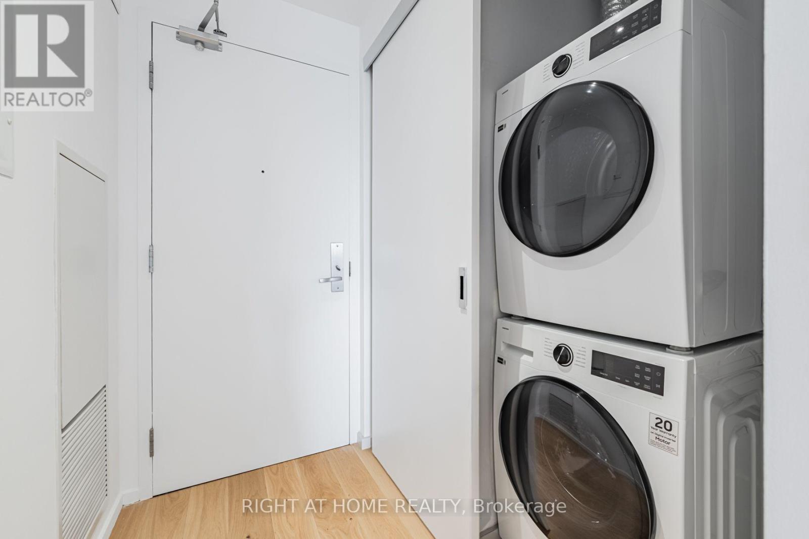902 - 8 Charlotte Street, Toronto, Ontario  M5V 0K4 - Photo 29 - C14122712