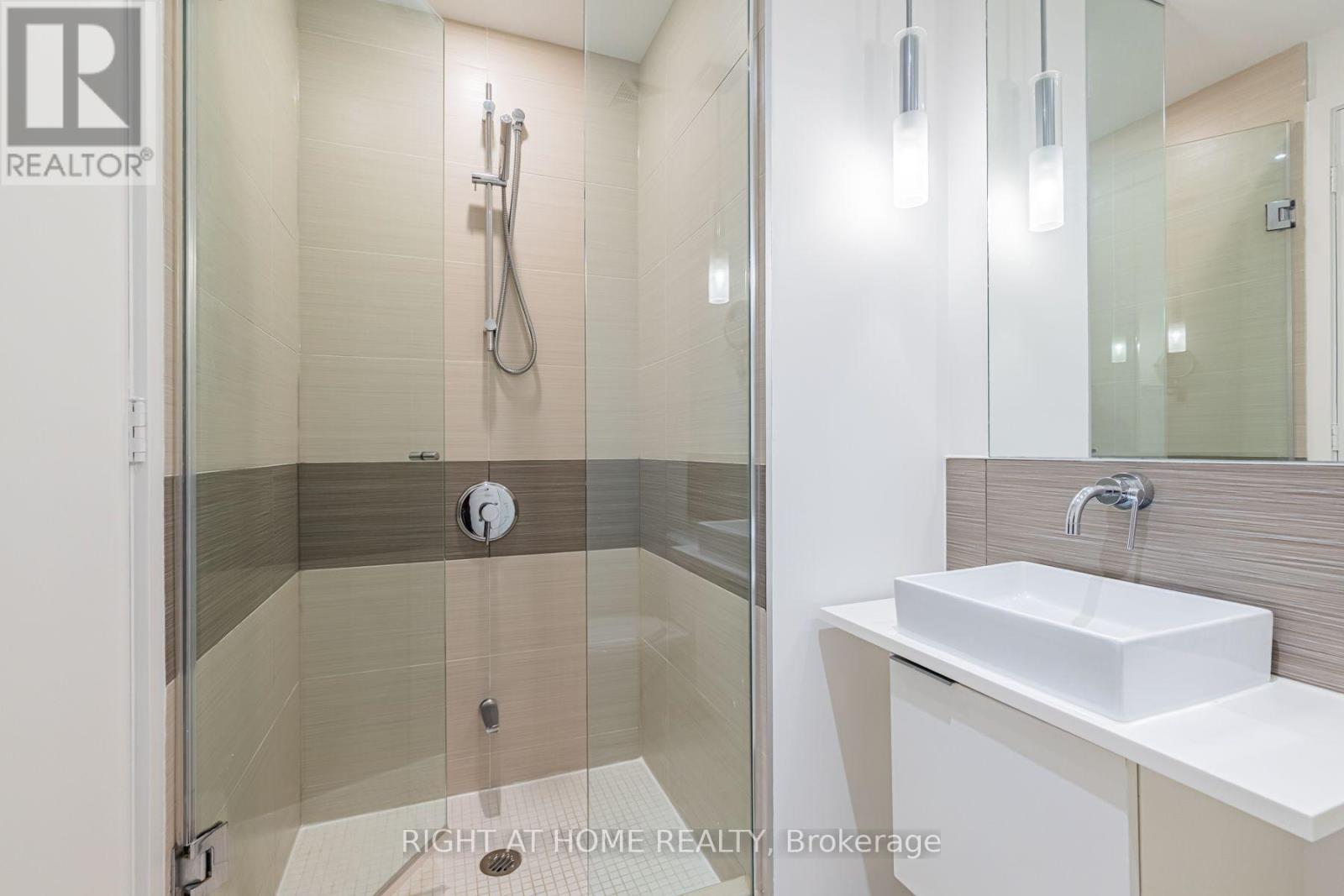 902 - 8 Charlotte Street, Toronto, Ontario  M5V 0K4 - Photo 28 - C14122712