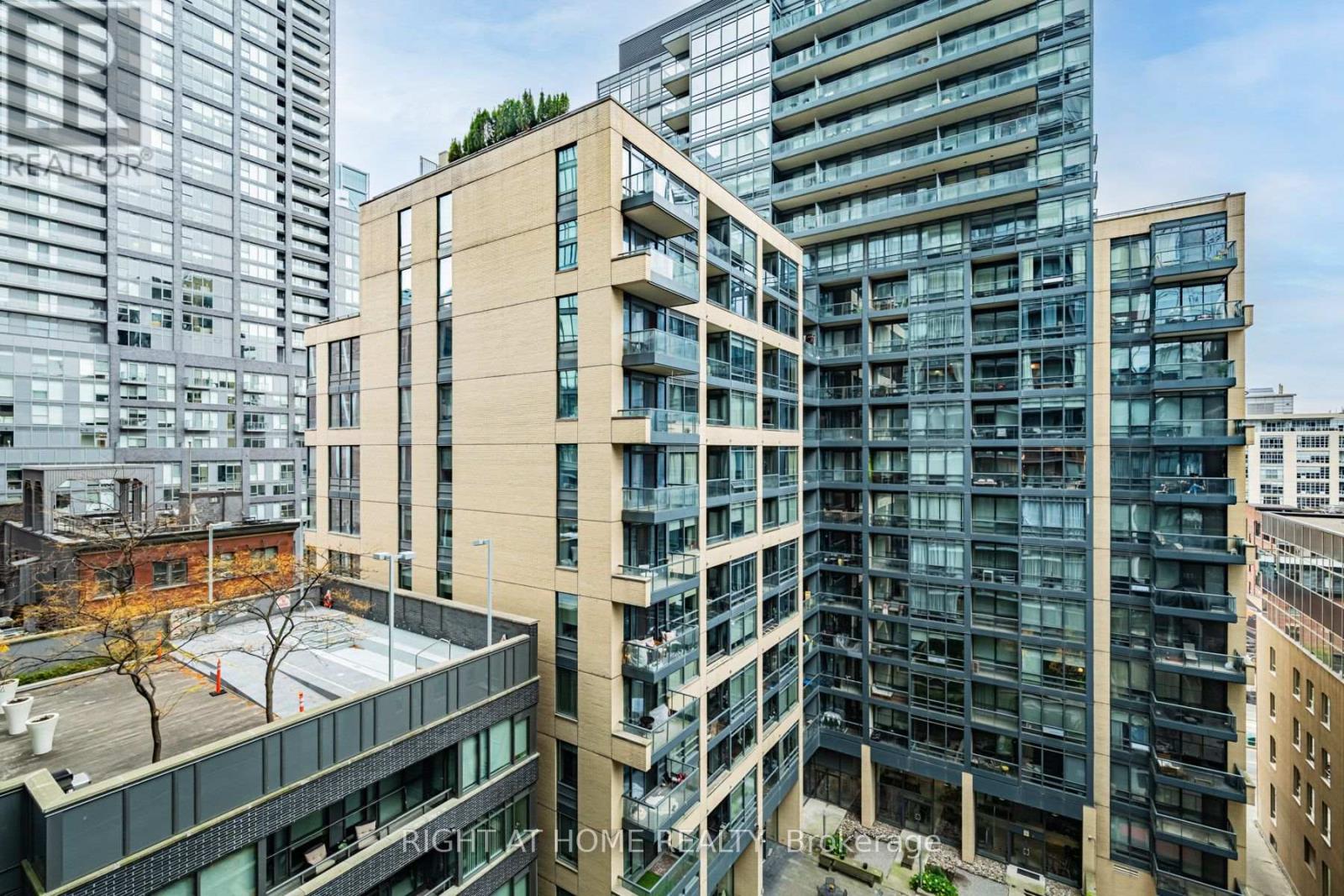 902 - 8 Charlotte Street, Toronto, Ontario  M5V 0K4 - Photo 32 - C14122712