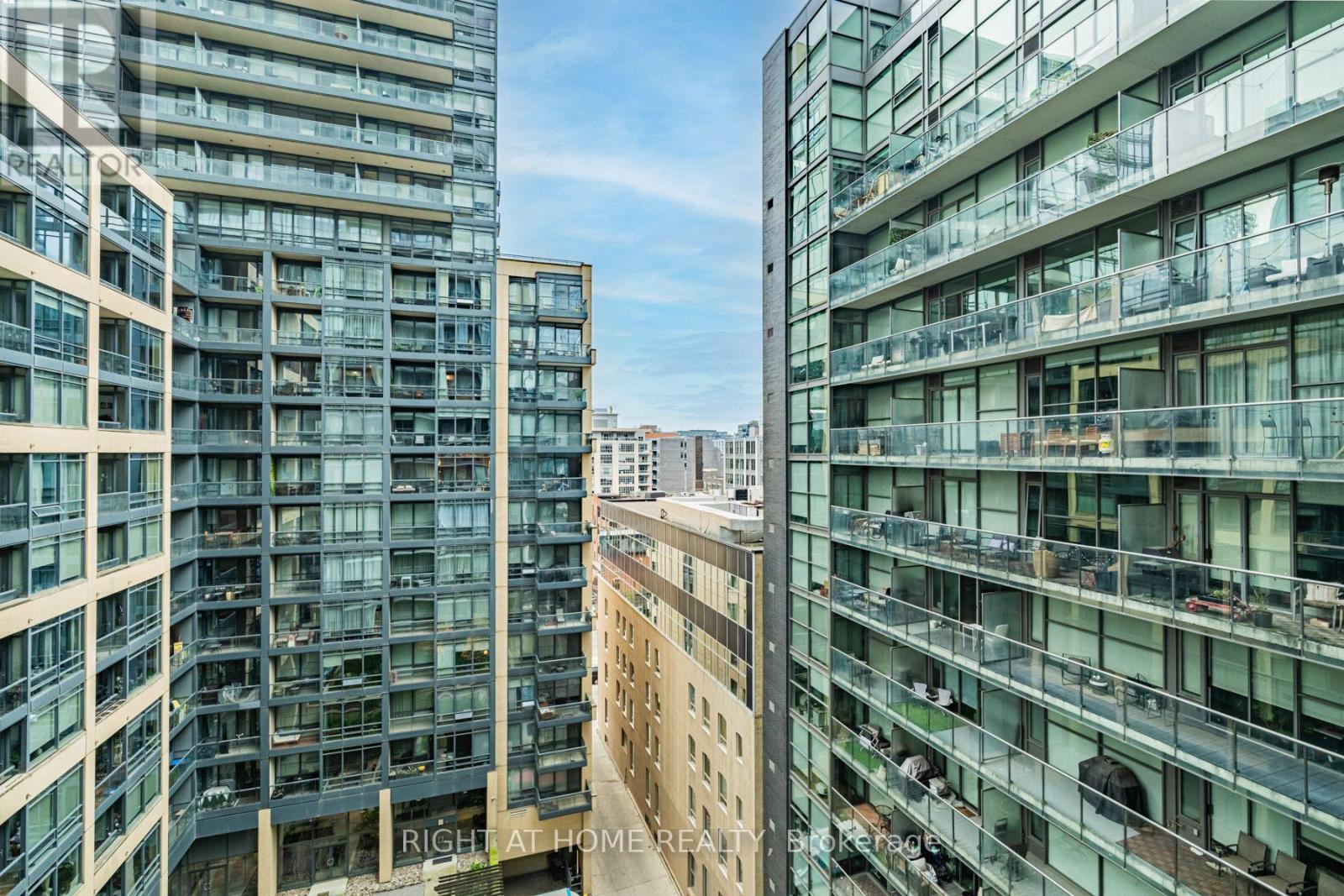 902 - 8 Charlotte Street, Toronto, Ontario  M5V 0K4 - Photo 33 - C14122712