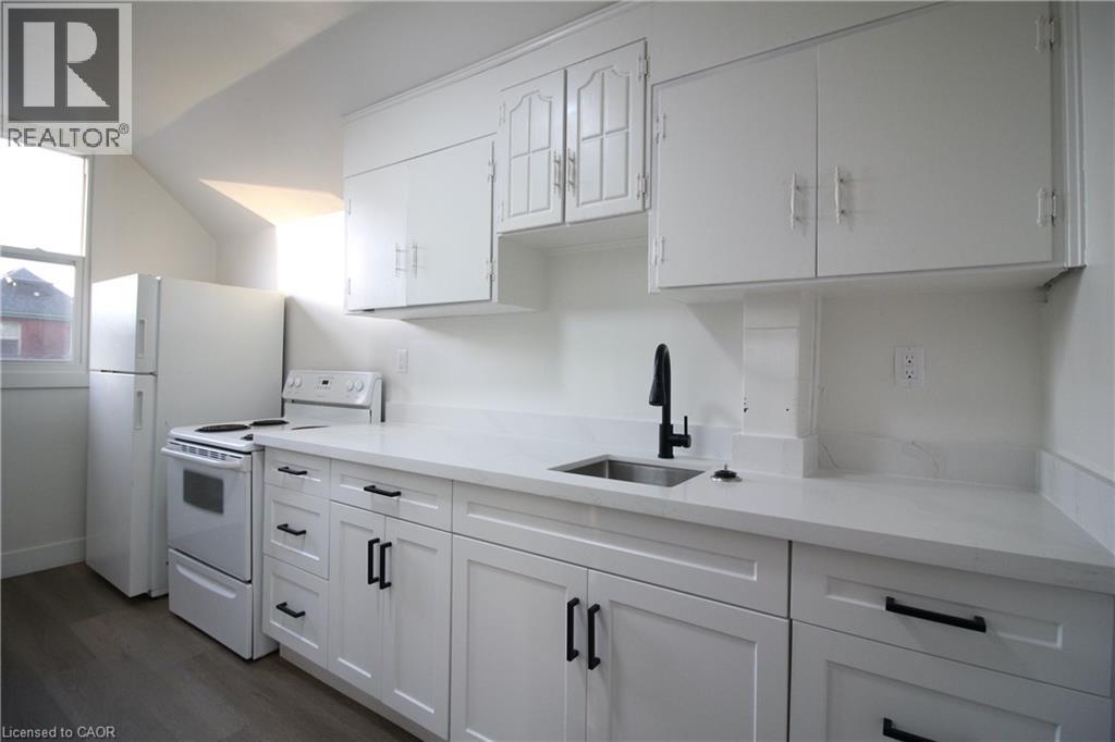 313 N Wentworth Street N Unit# B, Hamilton, Ontario  L8L 5V9 - Photo 4 - 40873889