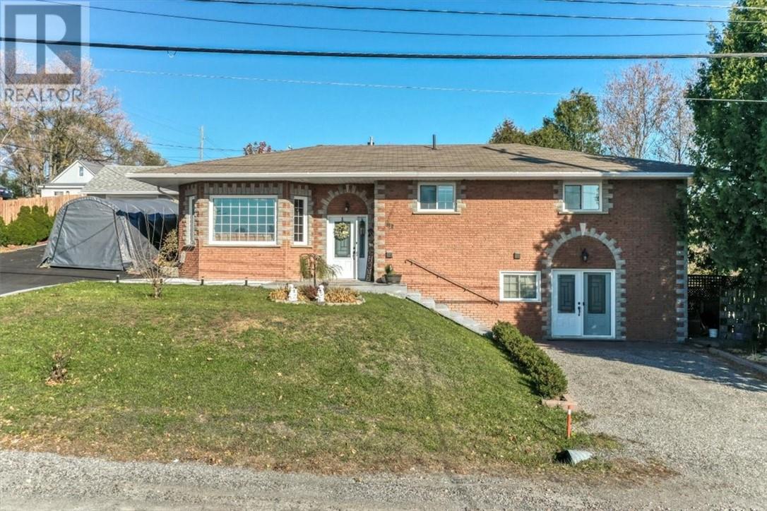 87 Main Street W, Chelmsford, Ontario  P0M 1L0 - Photo 2 - 2131051