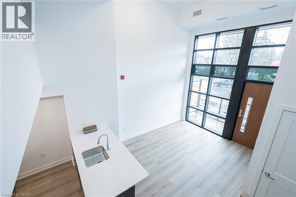 312 Erb Street W Unit# 104, Waterloo, Ontario  N2L 1W3 - Photo 23 - 40861877