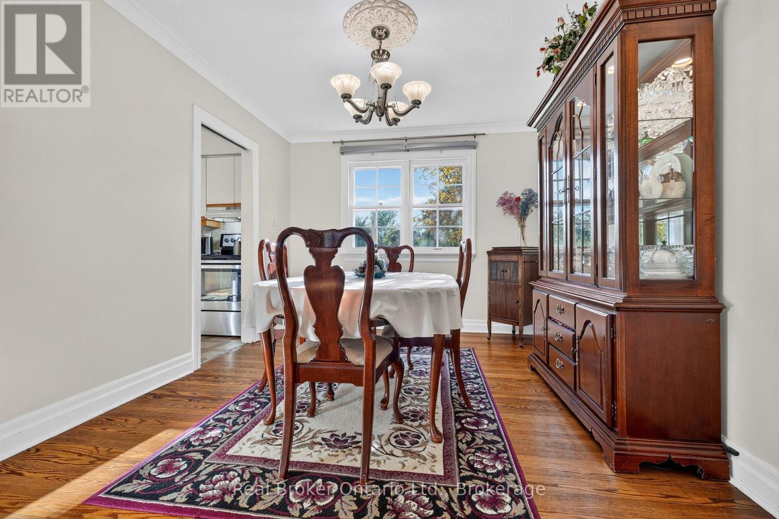 18 Kingsview Boulevard E, Brampton, Ontario  L6Y 1C3 - Photo 14 - W14123380