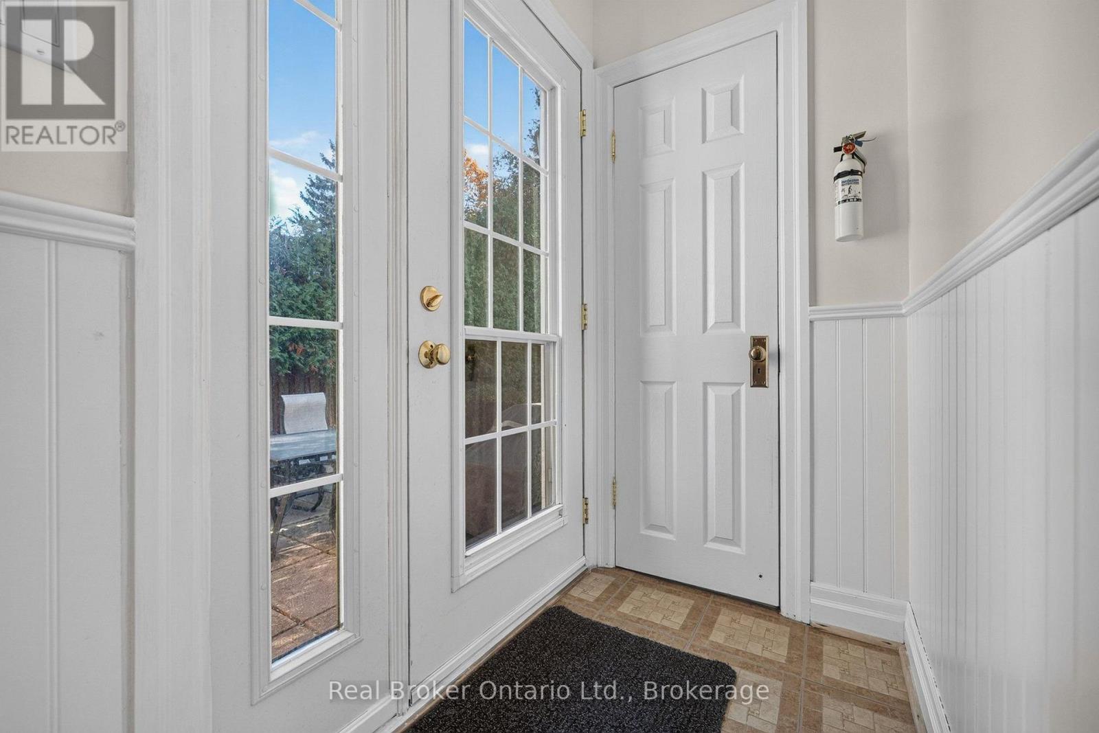 18 Kingsview Boulevard E, Brampton, Ontario  L6Y 1C3 - Photo 21 - W14123380