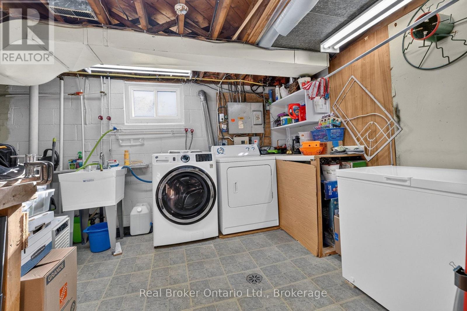 18 Kingsview Boulevard E, Brampton, Ontario  L6Y 1C3 - Photo 36 - W14123380