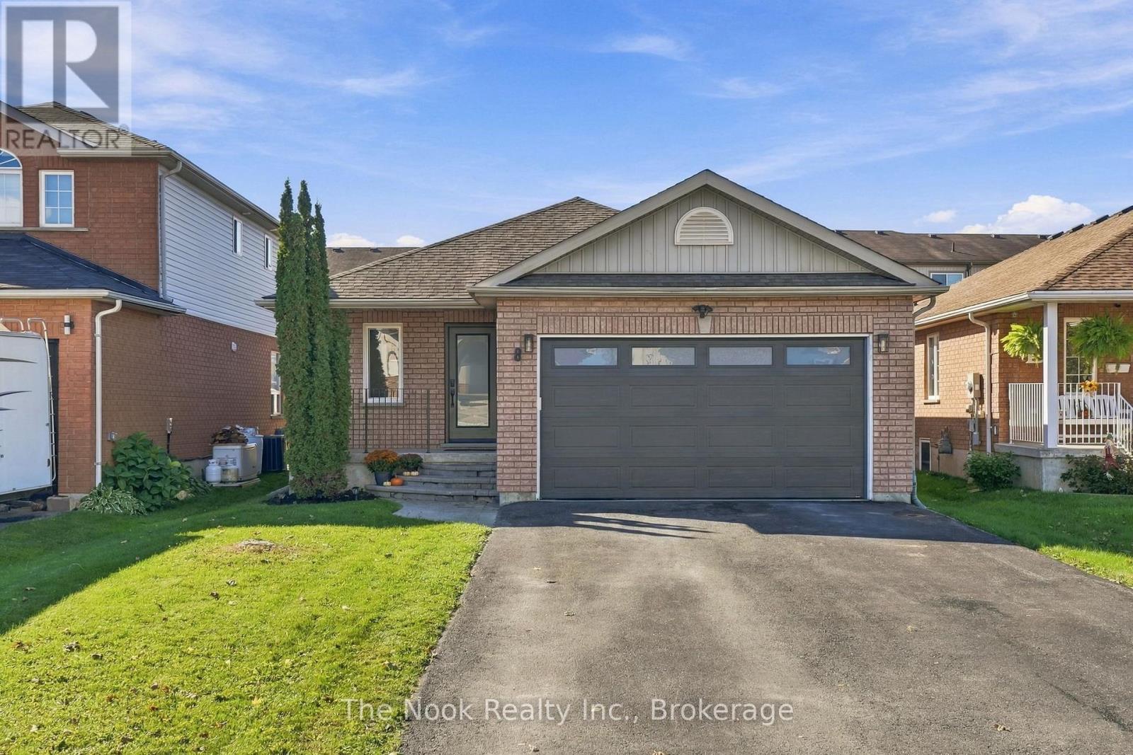 8 VANESSA DRIVE, orillia, Ontario