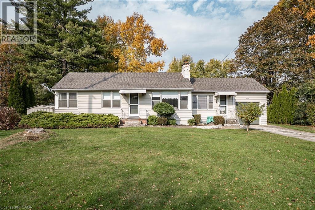 2455 Rebecca Street, Oakville, Ontario  L6L 2B1 - Photo 2 - 40874427