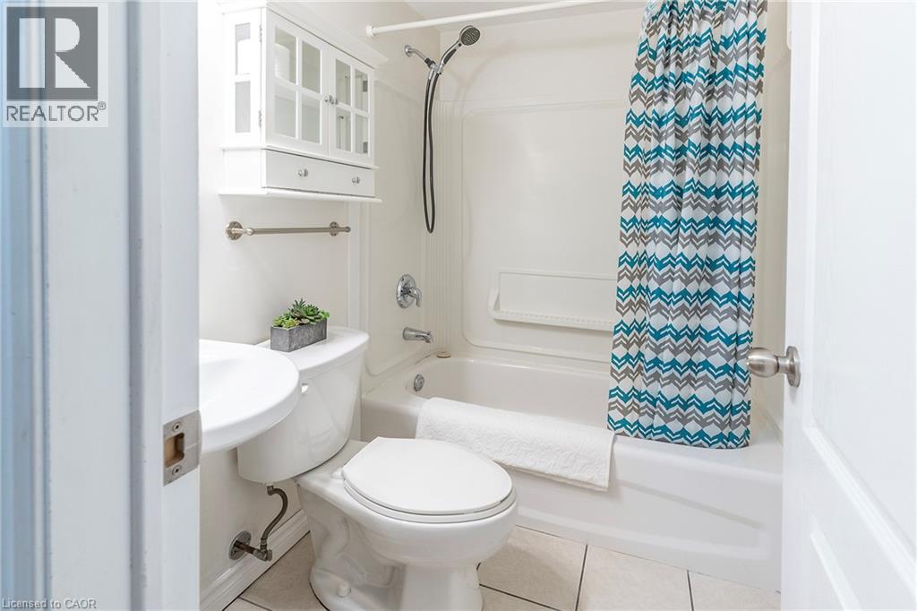 2455 Rebecca Street, Oakville, Ontario  L6L 2B1 - Photo 23 - 40874427
