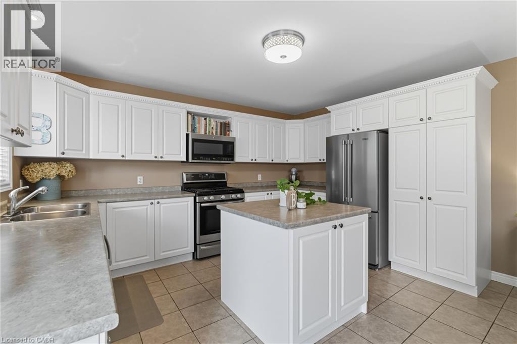 4 Blackburn Court, Caledonia, Ontario  N3W 2N9 - Photo 14 - 40874093