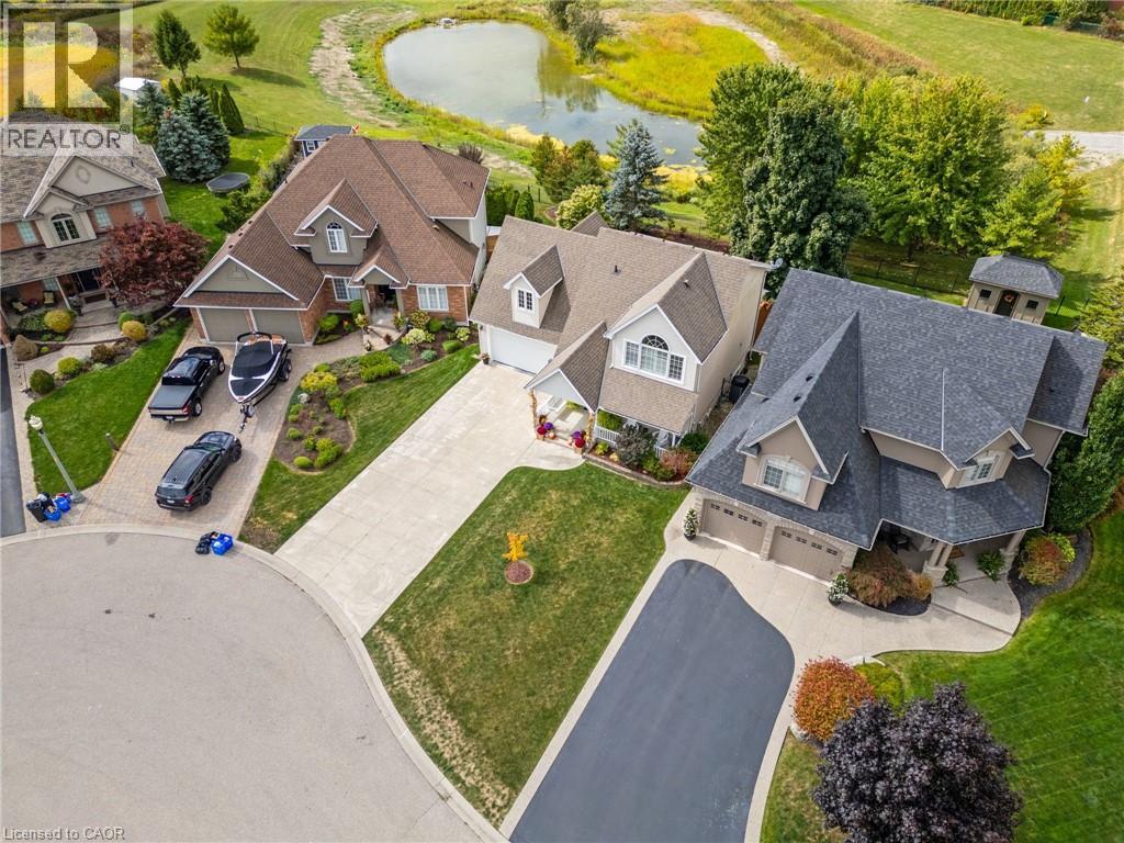 4 Blackburn Court, Caledonia, Ontario  N3W 2N9 - Photo 2 - 40874093