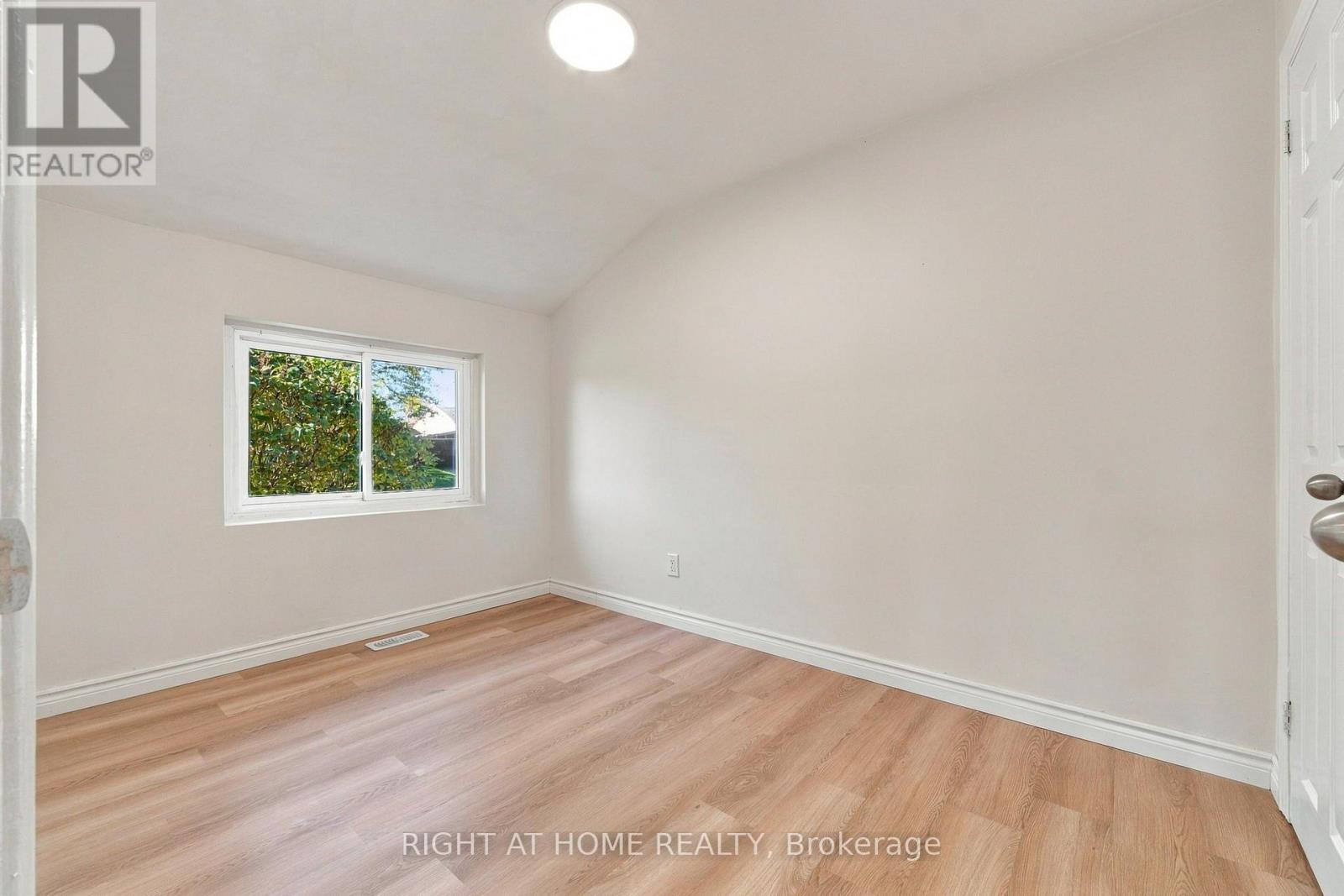 1517 Oxford Street, Oshawa (Lakeview), Ontario  L1J 3X2 - Photo 23 - E14123406