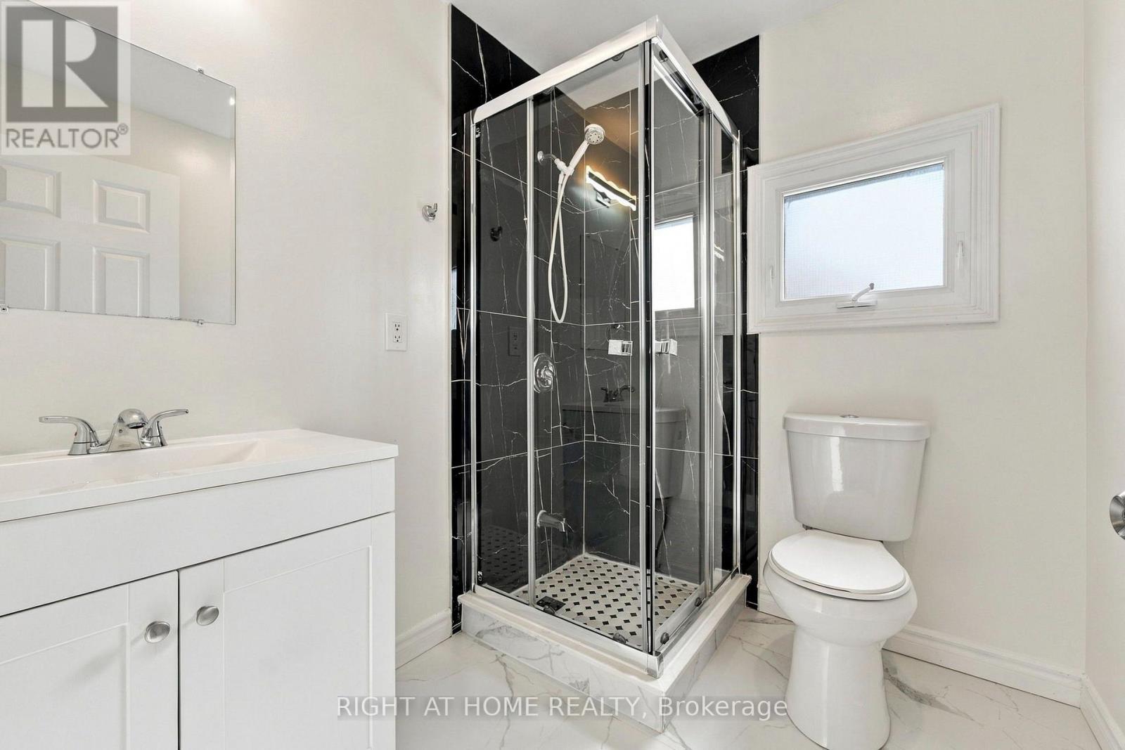 1517 Oxford Street, Oshawa (Lakeview), Ontario  L1J 3X2 - Photo 32 - E14123406