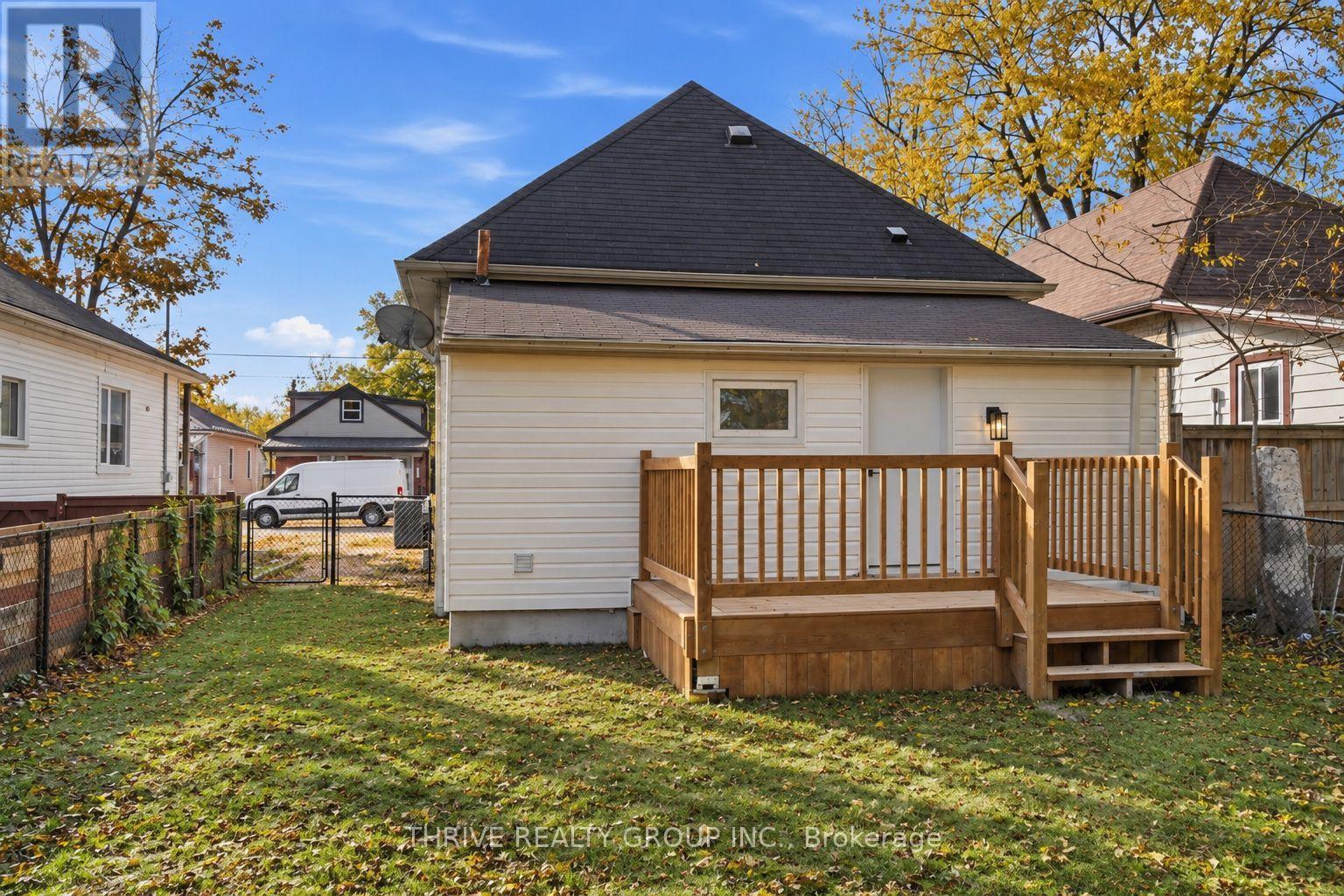 98 Mamelon Street E, London East (East L), Ontario  N5Z 1Y1 - Photo 39 - X14123344