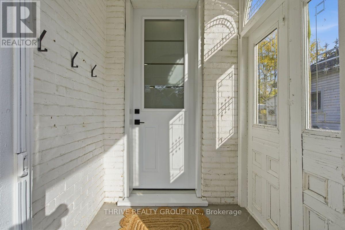98 Mamelon Street E, London East (East L), Ontario  N5Z 1Y1 - Photo 7 - X14123344