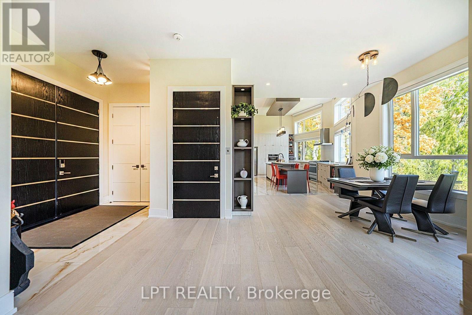 5 Birch Knoll Road, Georgina (Sutton & Jackson's Point), Ontario  L0E 1R0 - Photo 8 - N14123326