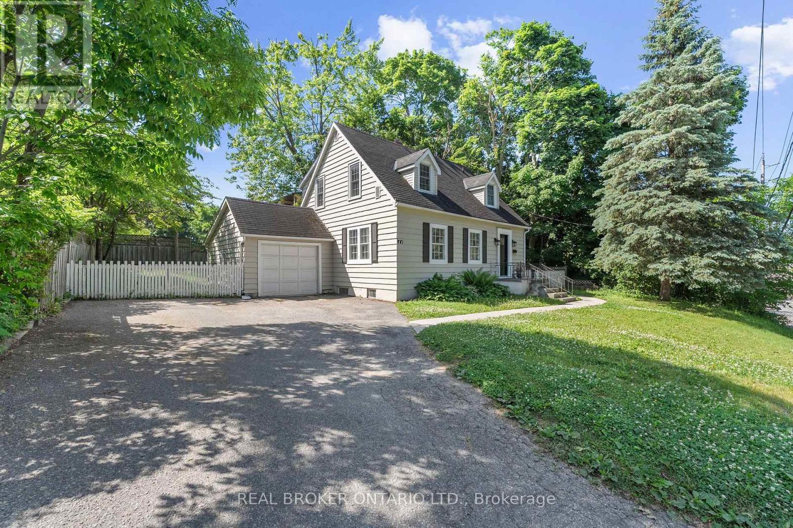 77 Wellington Street E, Barrie (Codrington), Ontario  L4M 2C3 - Photo 2 - S14123330