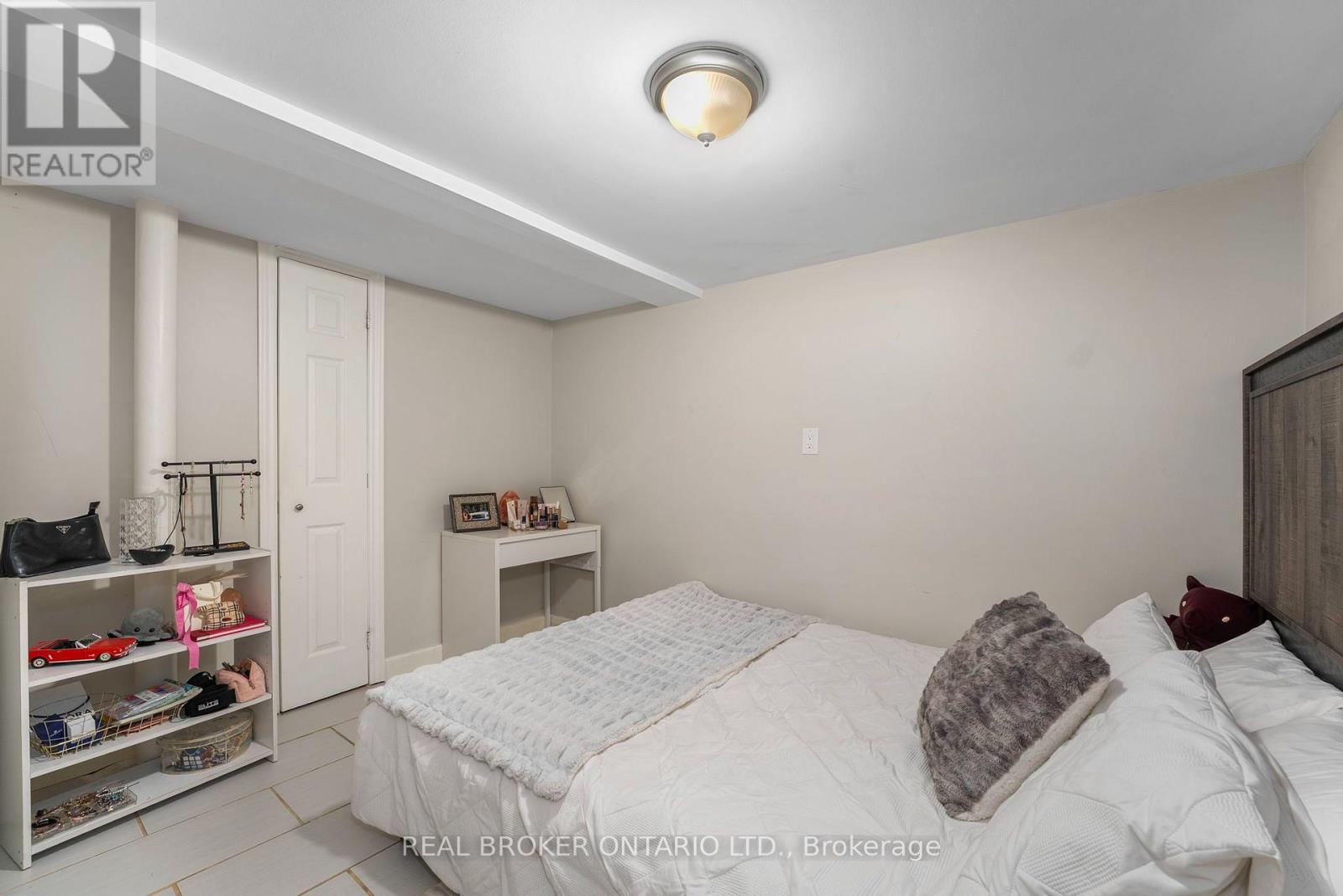 77 Wellington Street E, Barrie (Codrington), Ontario  L4M 2C3 - Photo 33 - S14123330