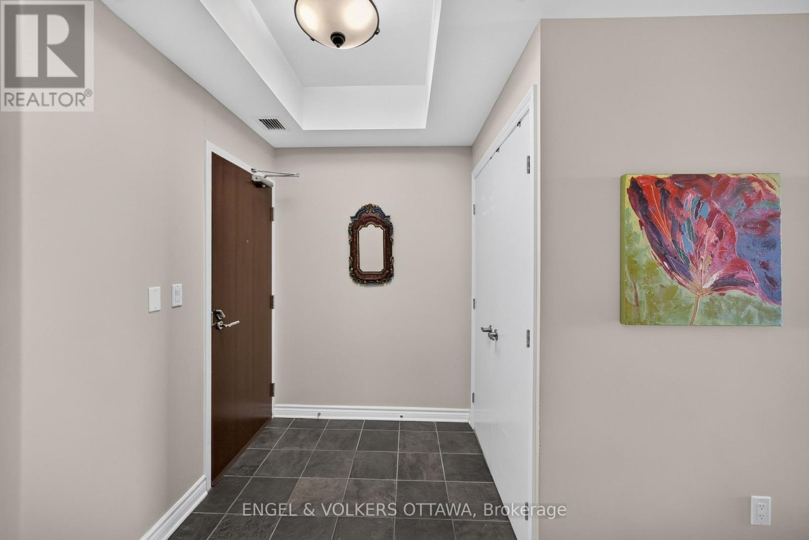 703 - 401 Golden Avenue, Ottawa, Ontario  K2A 1H4 - Photo 7 - X14123320