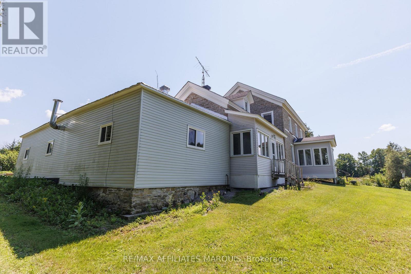 7105 Adams Road, Edwardsburgh/cardinal, Ontario  K0E 1X0 - Photo 8 - X14123374