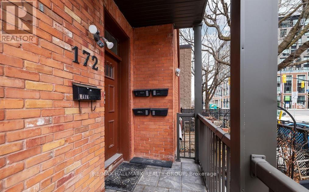Unit #2 - 172 Cobourg Street, Ottawa, Ontario  K1N 8H5 - Photo 3 - X14123394