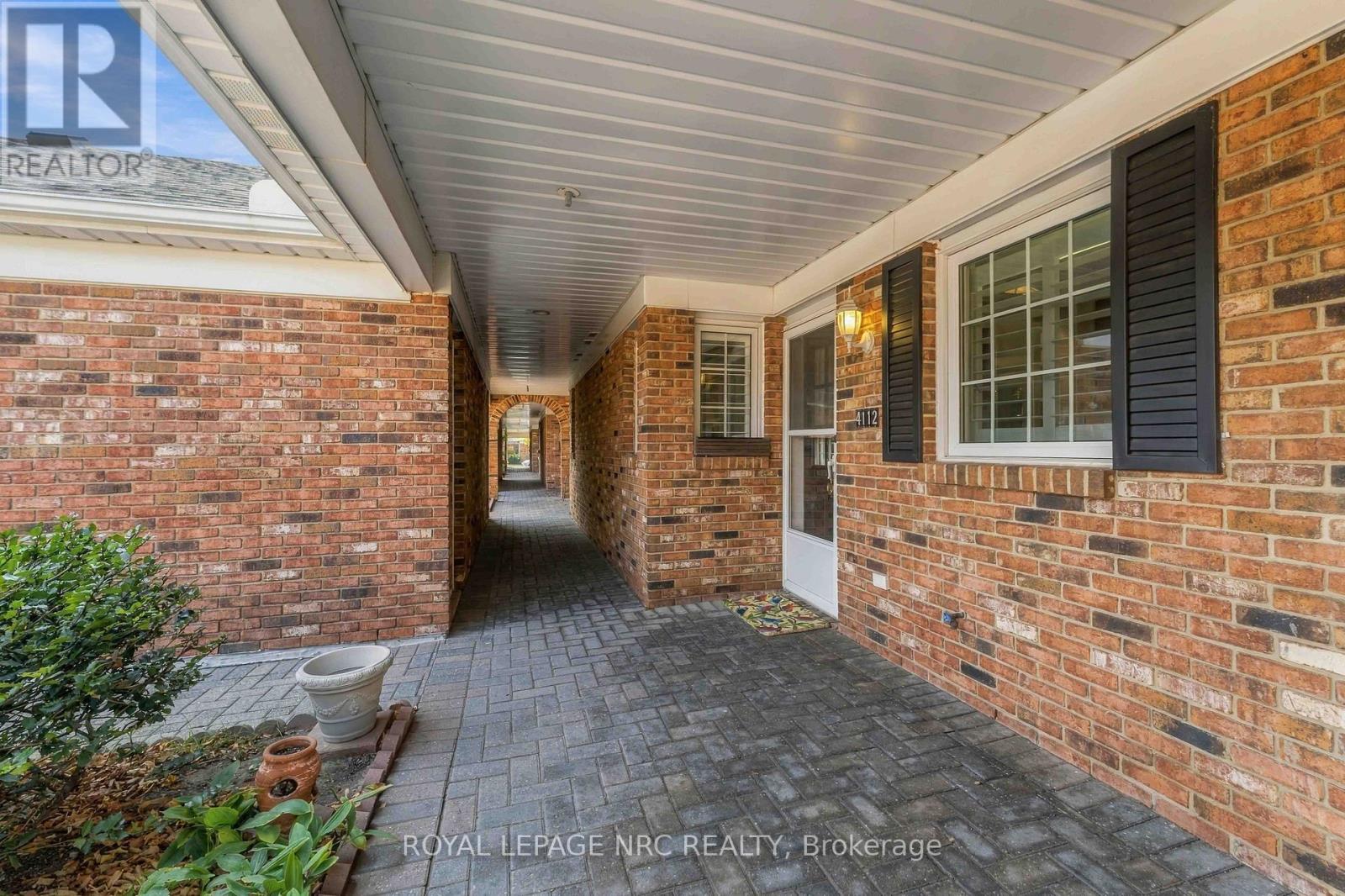 4112 Apple Blossom Lane, Lincoln, Ontario  L0R 2C0 - Photo 2 - X14123342