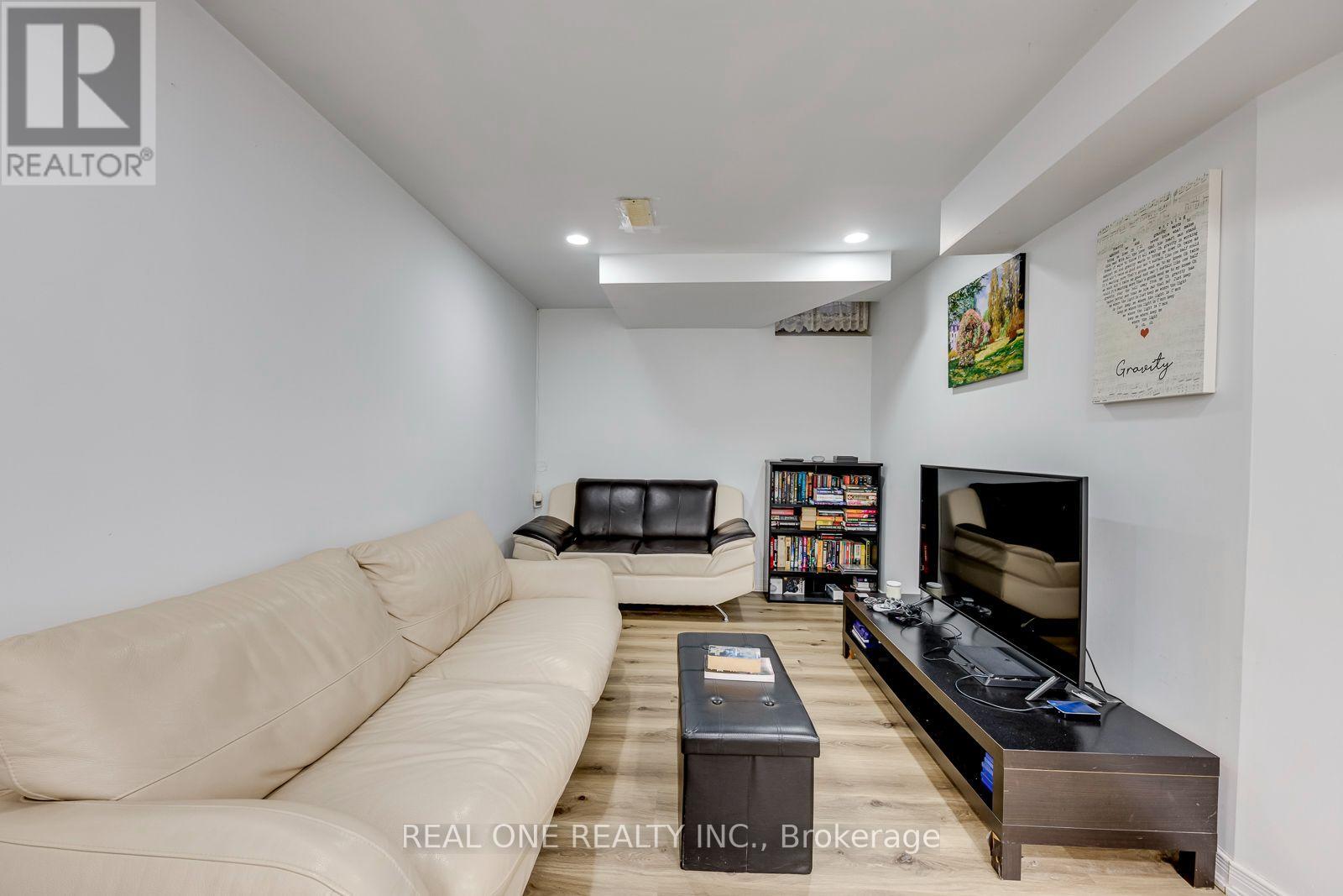 1515 Rosebank Court, Mississauga (East Credit), Ontario  L5M 5M7 - Photo 35 - W14123348