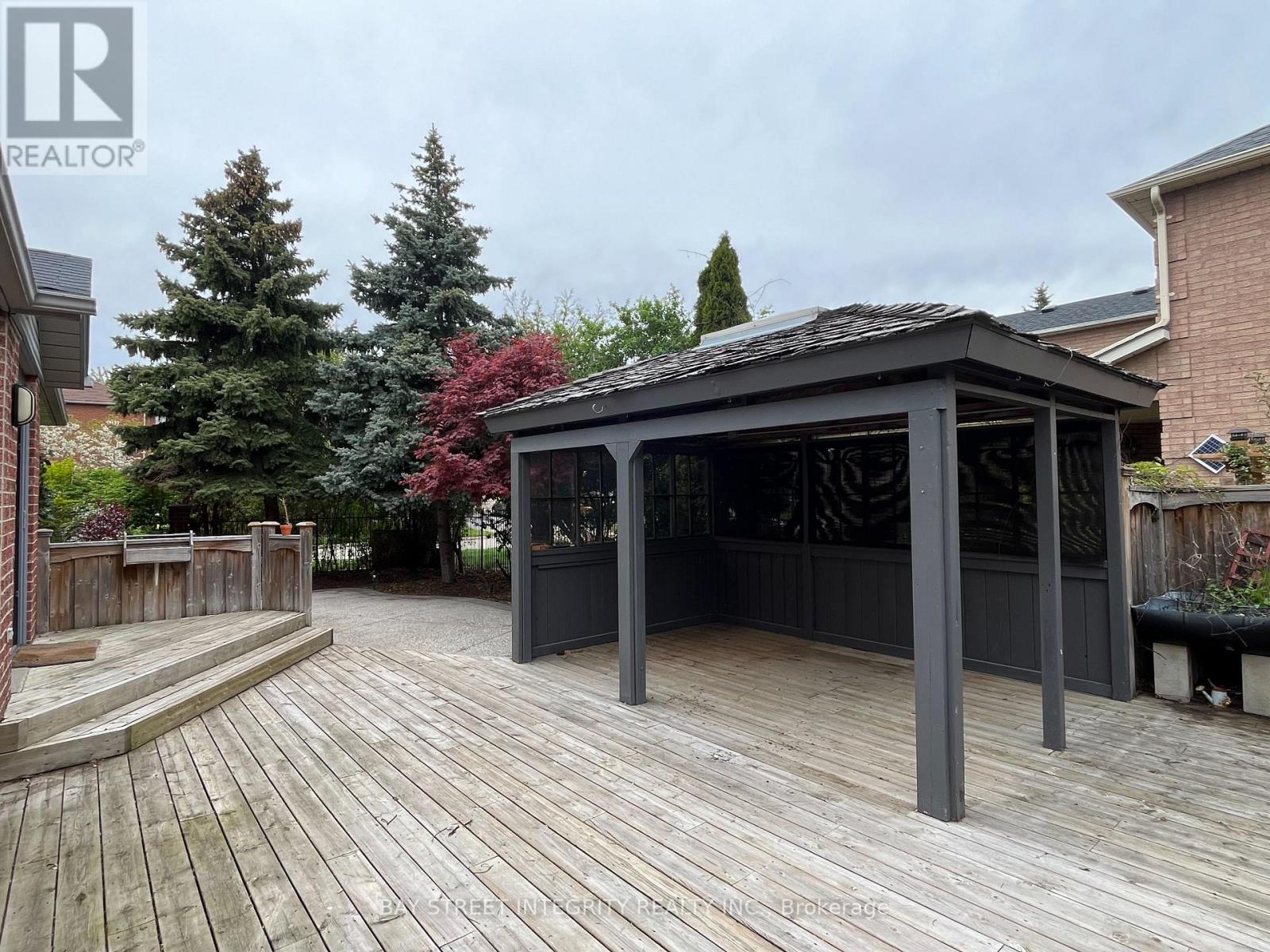 1179 Gable Drive, Oakville (Cv Clearview), Ontario  L6J 7N8 - Photo 3 - W14123368