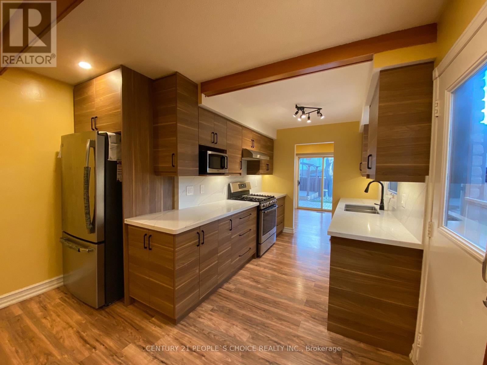 Unit1 - 128 Greenwich Square, Toronto, Ontario  M1J 3L3 - Photo 12 - E14123196